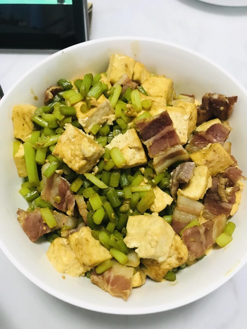 肉末蒜薹烧豆腐