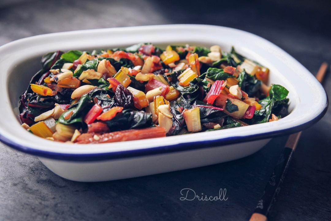 快炒彩虹牛皮菜 Pan Fried Rainbow Silverbeet