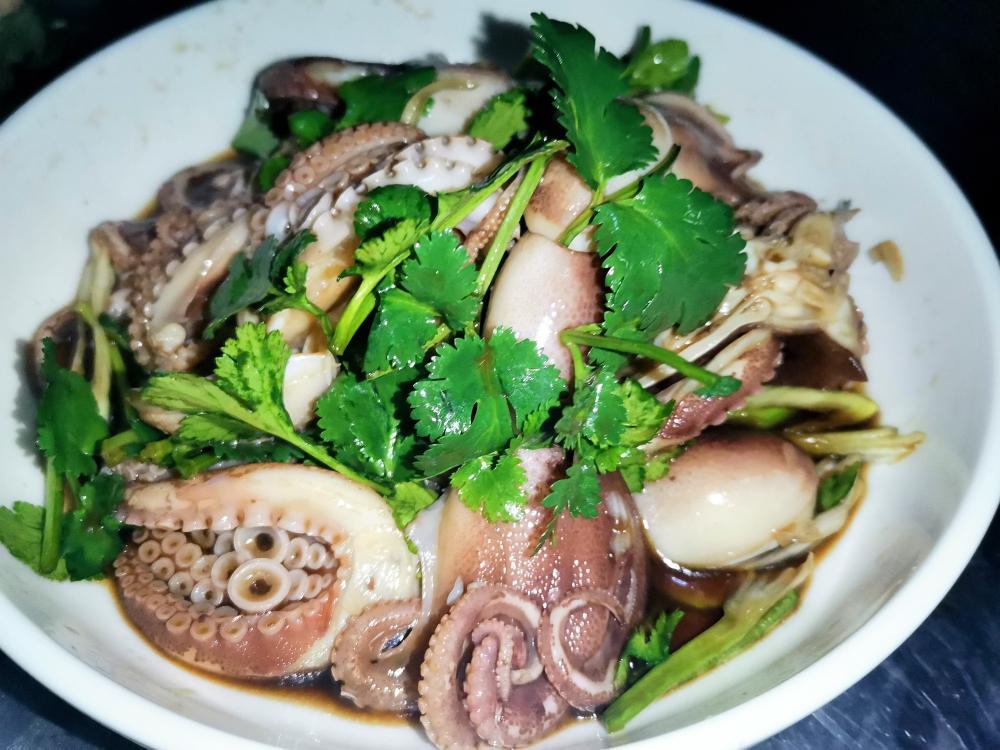 凉拌八爪鱼的做法