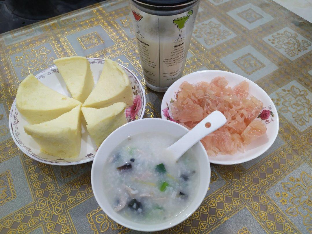 堂妈小厨——超好喝的皮蛋瘦肉粥