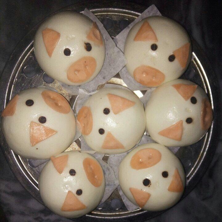 可爱的小猪豆沙包