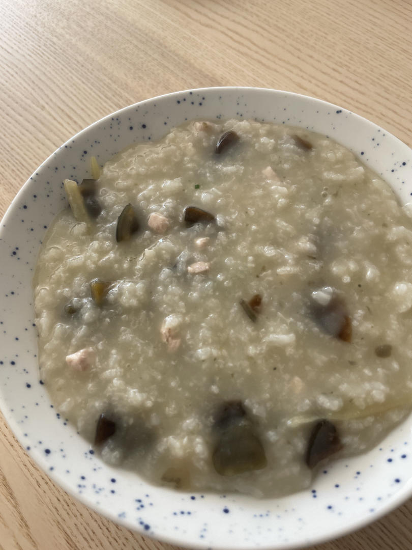 皮蛋瘦肉粥