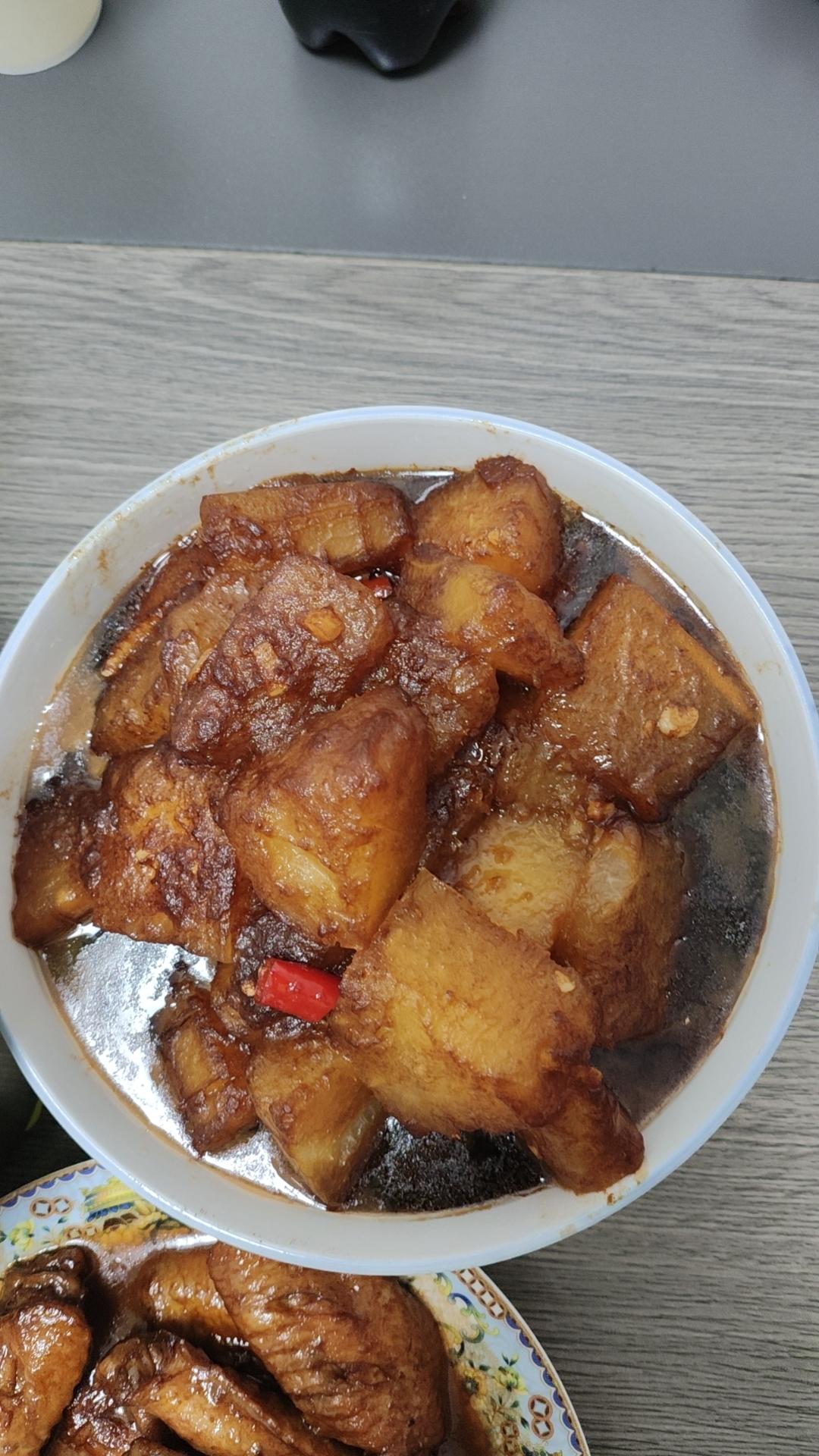 红烧冬瓜最完美做法，不加一滴水，瞬间秒杀红烧肉
