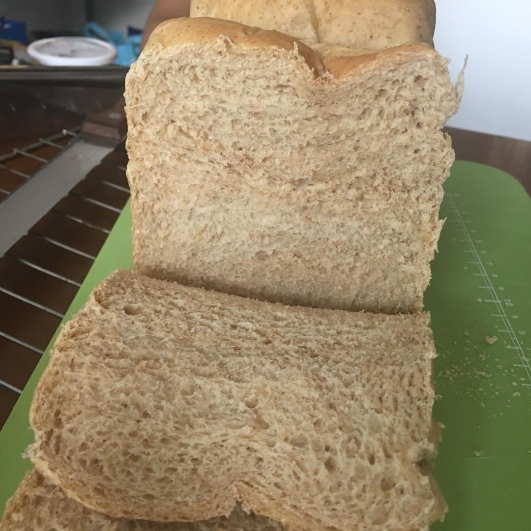 黑糖全麦吐司