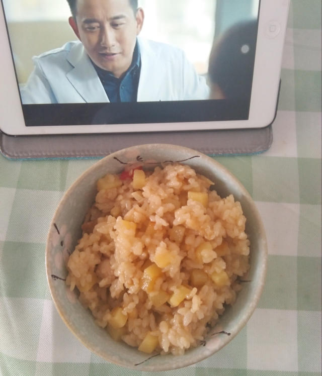 秘制土豆焖饭