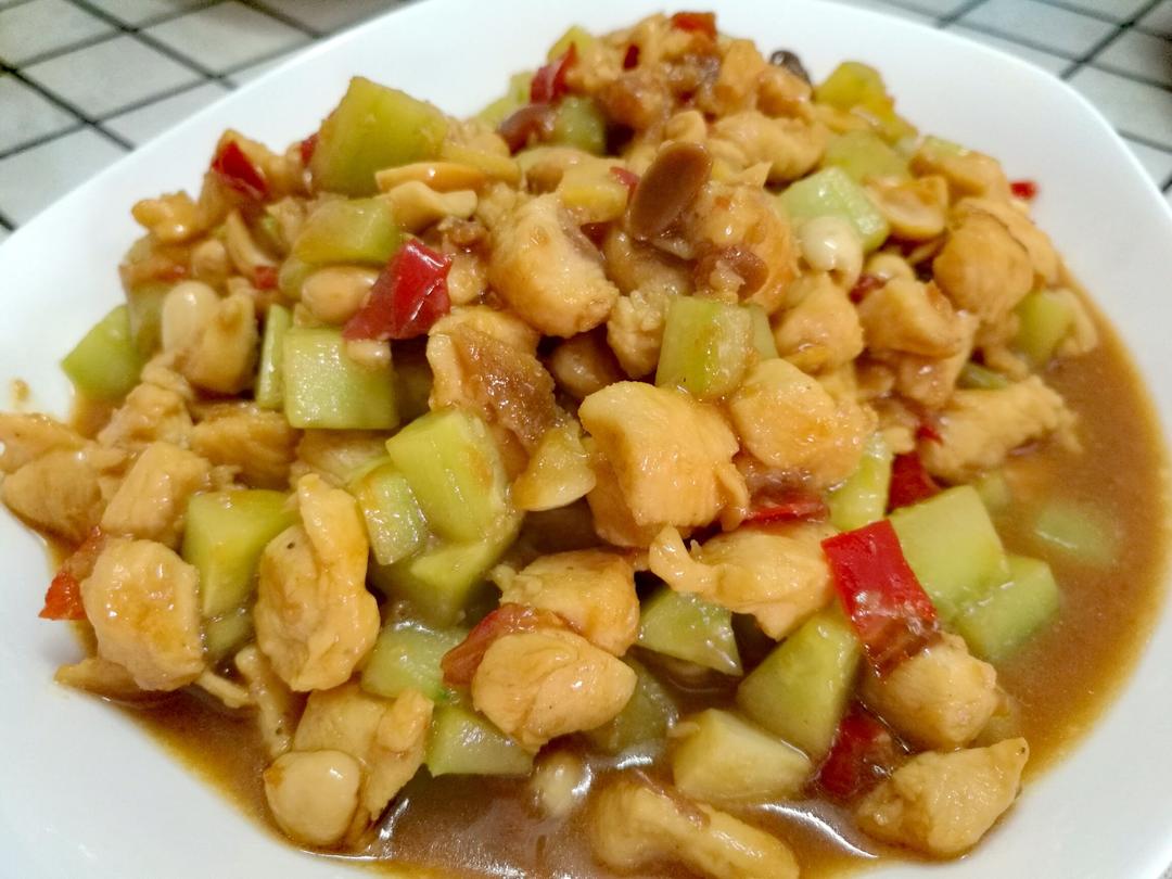 【中餐厅】亮大厨教做宫保鸡丁『多图详解』