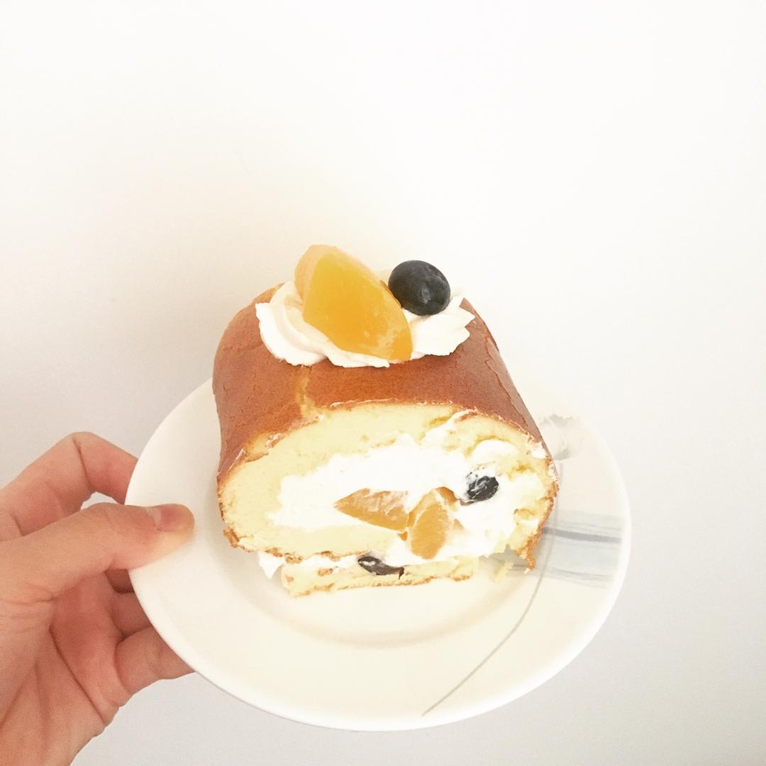《Tinrry下午茶》教你做基础原味蛋糕卷