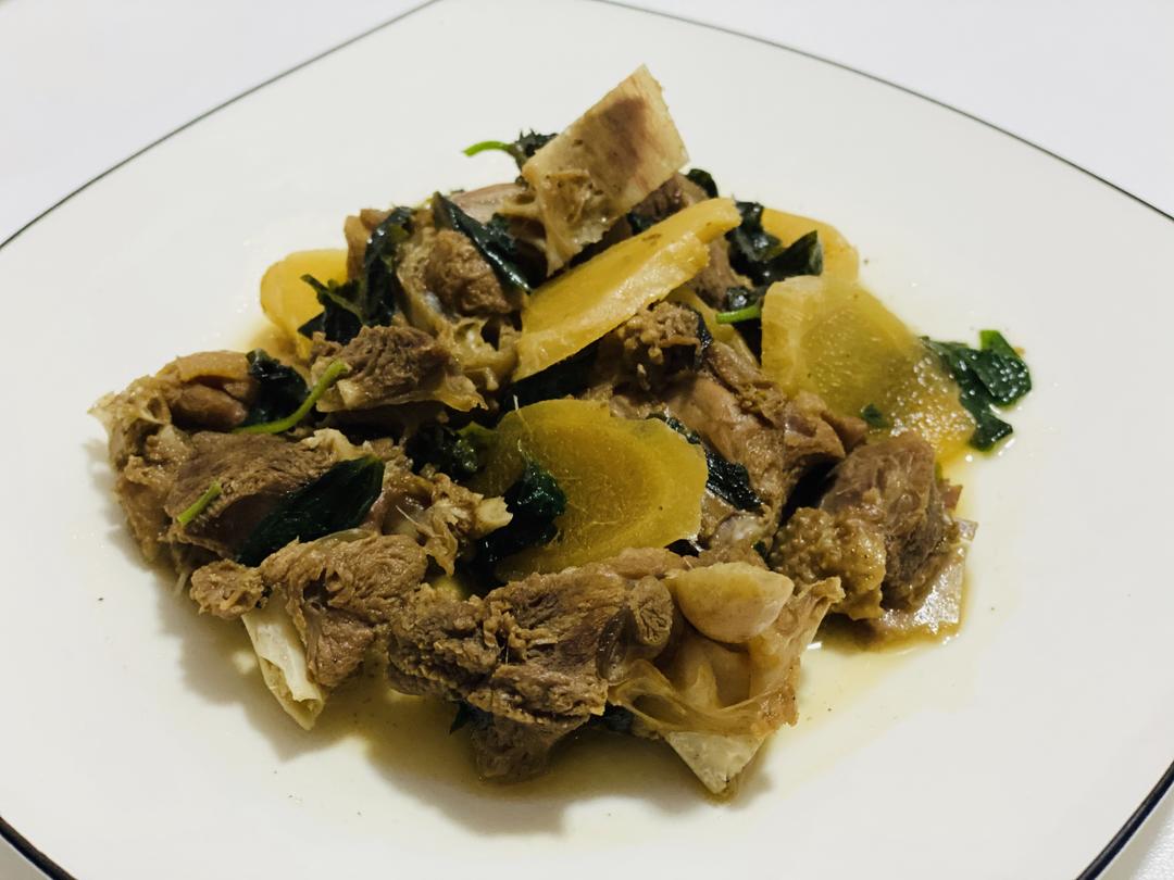 紫苏焖鸭的做法