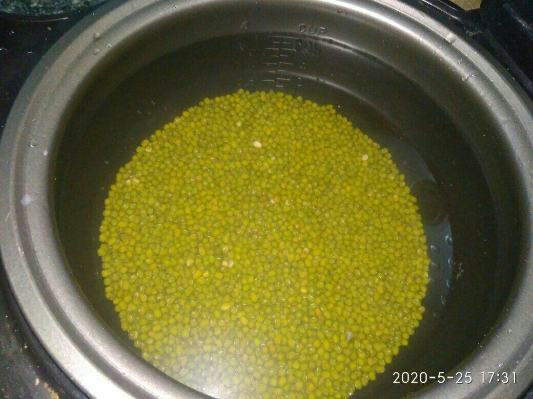 胡萝卜玉米饺