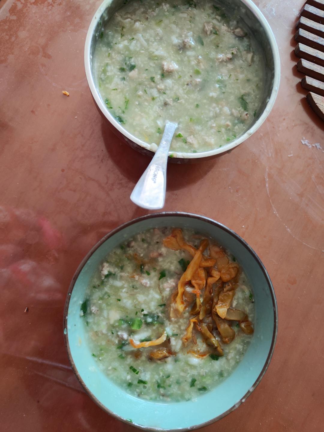 香菇鸡肉粥