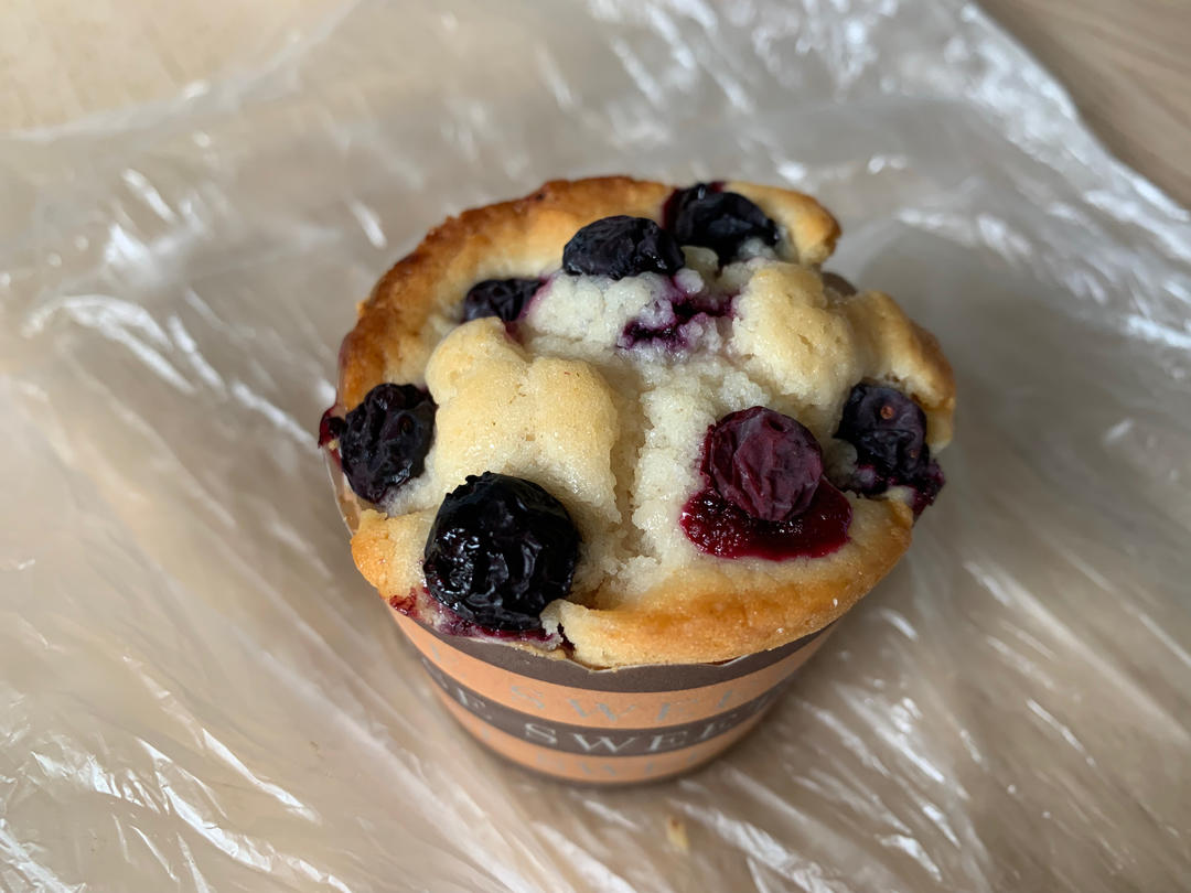 蓝莓枫糖浆酸奶麦芬蛋糕