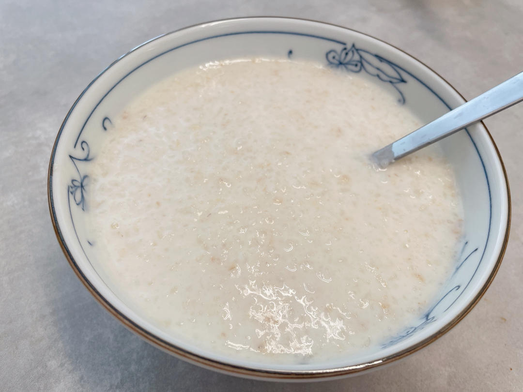 牛奶燕麦粥（浓稠）