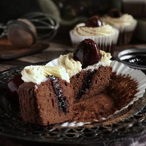 【黑森林蛋糕】德国最受欢迎的甜点的做法 步骤26