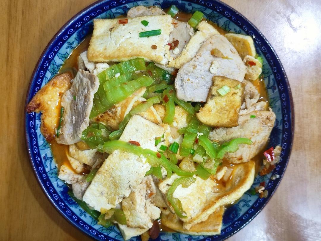 蒜香煎豆腐 炒鸡无敌美味