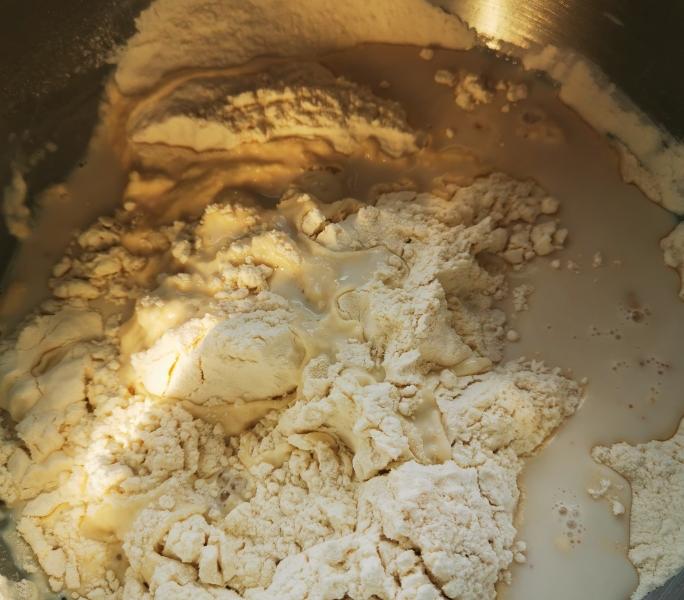 纯奶手撕吐司的做法 步骤1