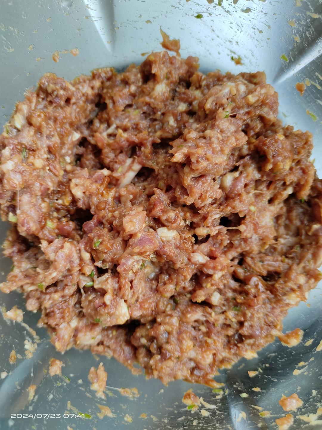 青椒腐竹包子