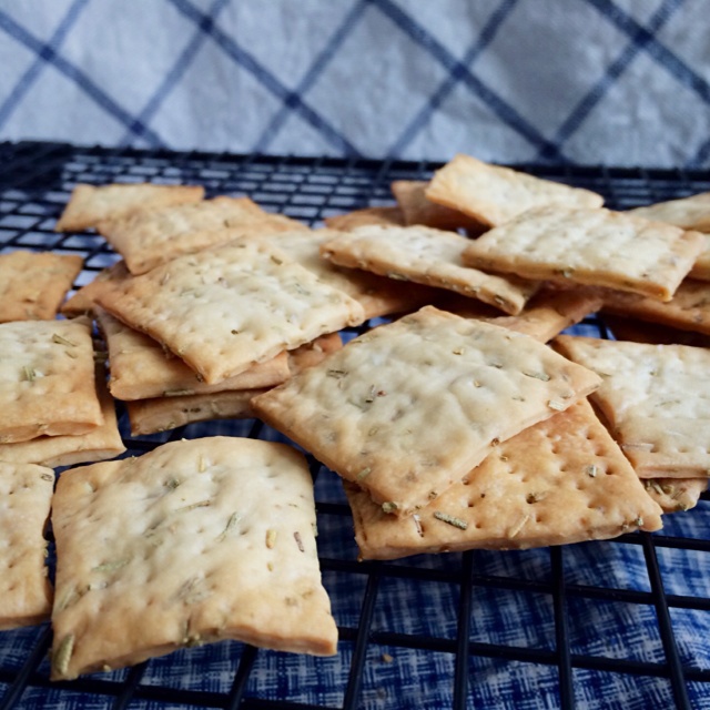 【曼食慢语】迷迭香苏打饼干