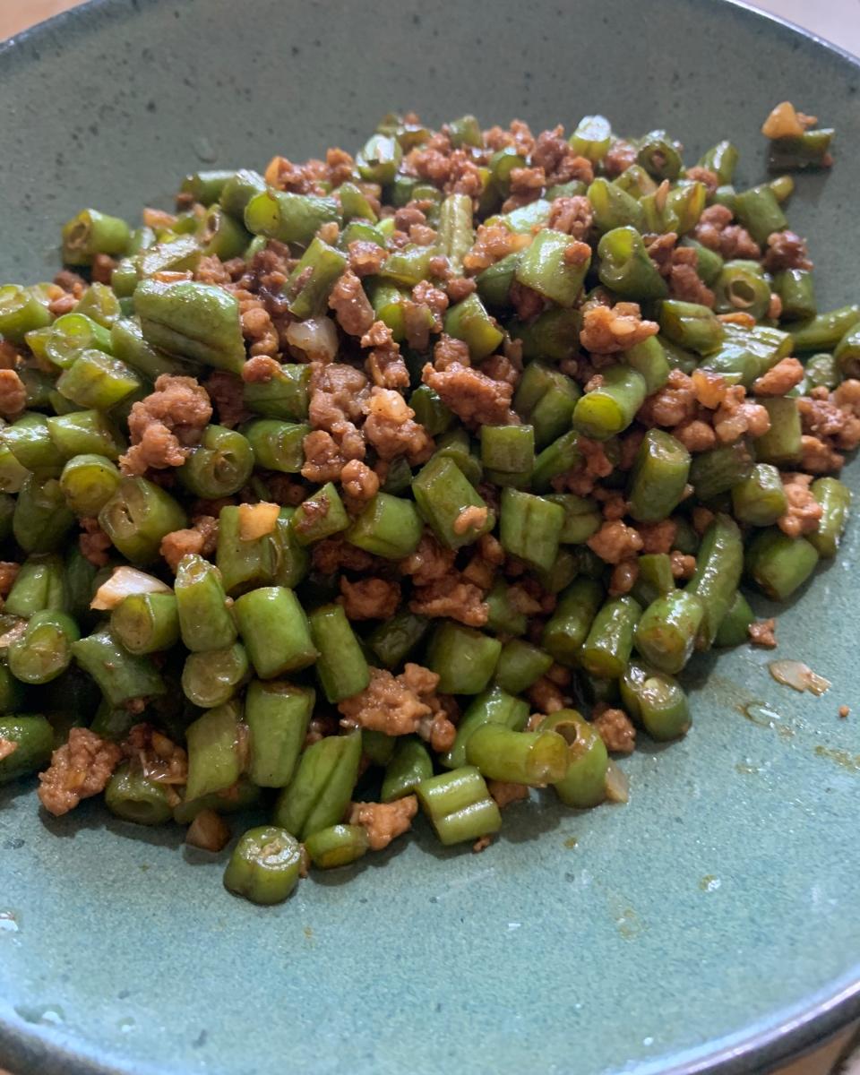 蒜香肉末四季豆
