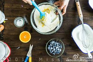 焦糖橙子蓝莓pancake. Blueberry ricotta pancakes with carmelised oranges.的做法 步骤6