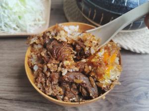 软糯油润的日式流心蛋葱香肥牛饭的做法 步骤10