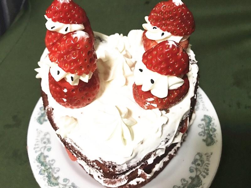 圣诞草莓雪人 红丝绒戚风裸蛋糕