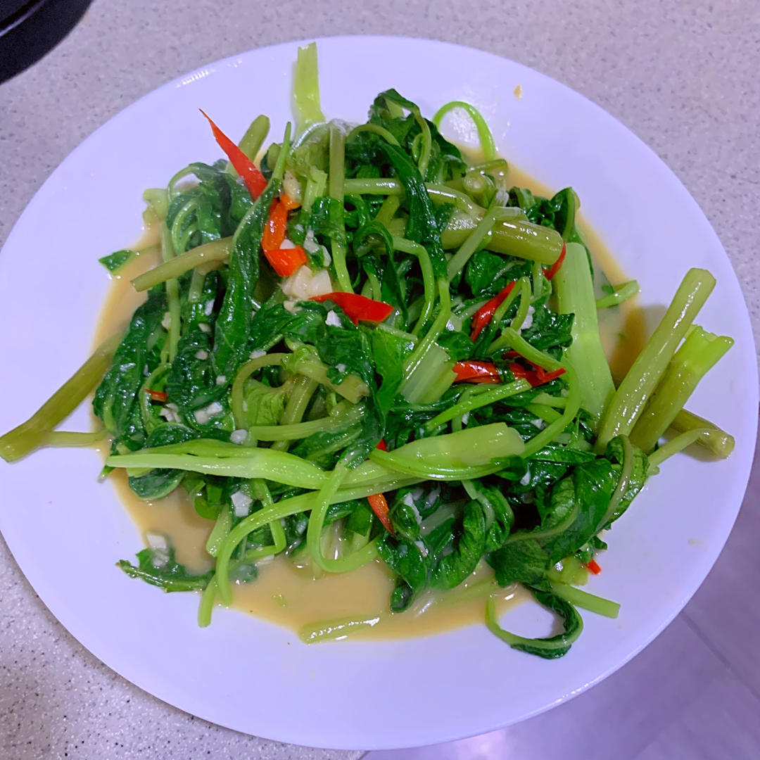 椒丝腐乳炒通菜