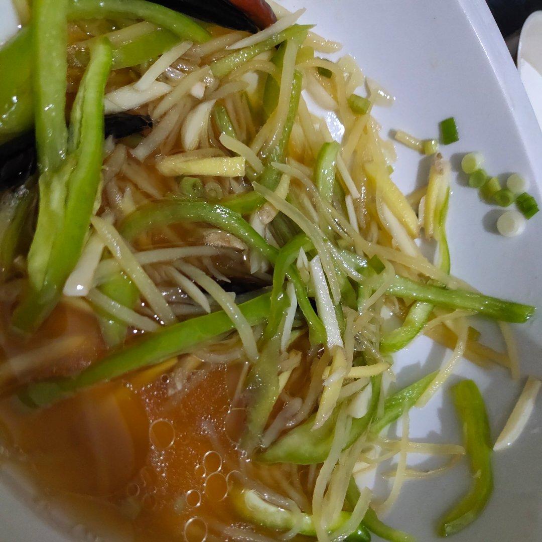脆爽凉拌土豆丝