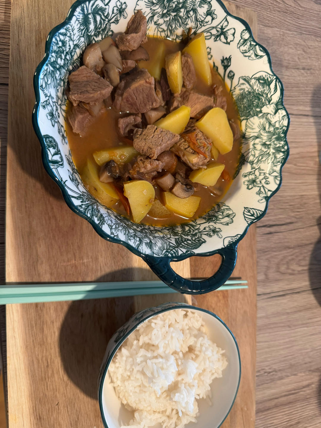 复活节菜谱 - 炖牛肉