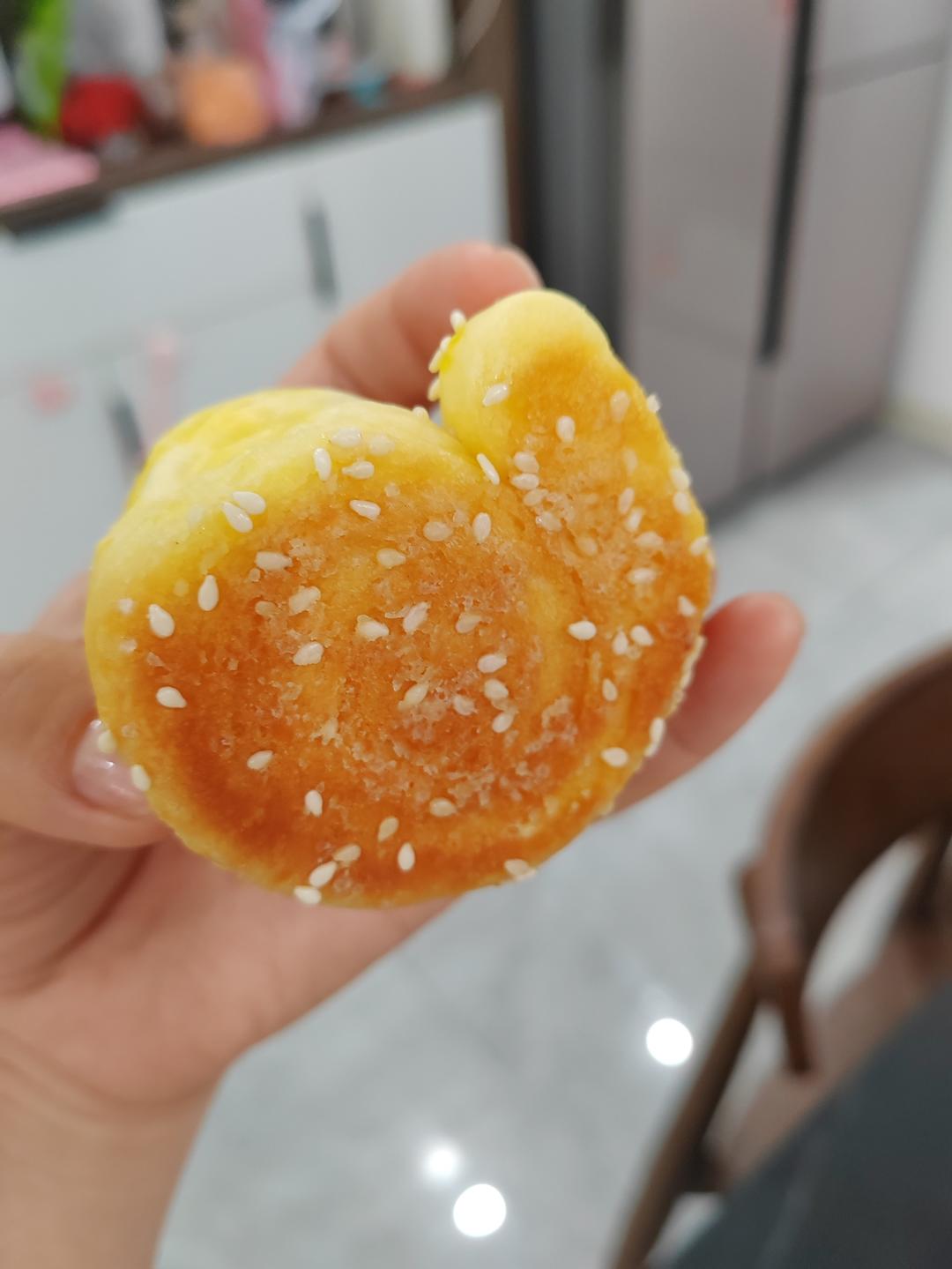 脆底蜂蜜小面包