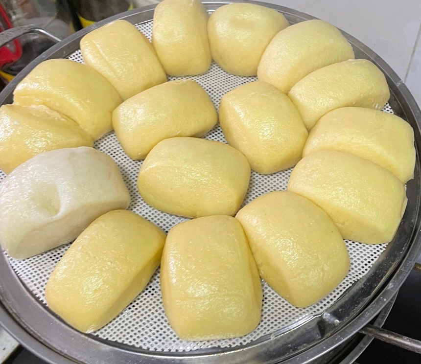 玉米面馒头or贴饼