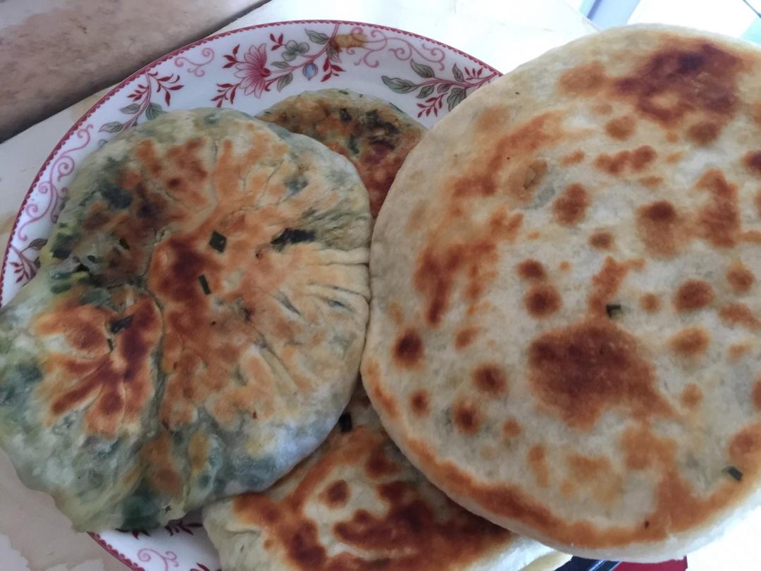 吹弹可破的韭菜盒子