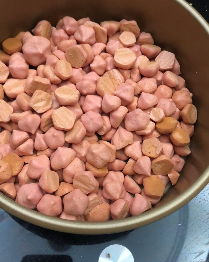 无添加奶香火龙果溶豆