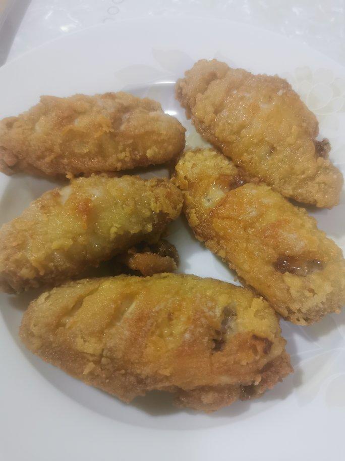 💥不油不腻的蒜香炸鸡翅❗巨好吃到舔手指，外酥里嫩到跺脚。