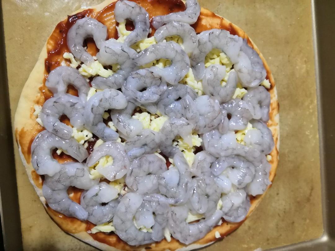 【鲜虾仁培根披萨】