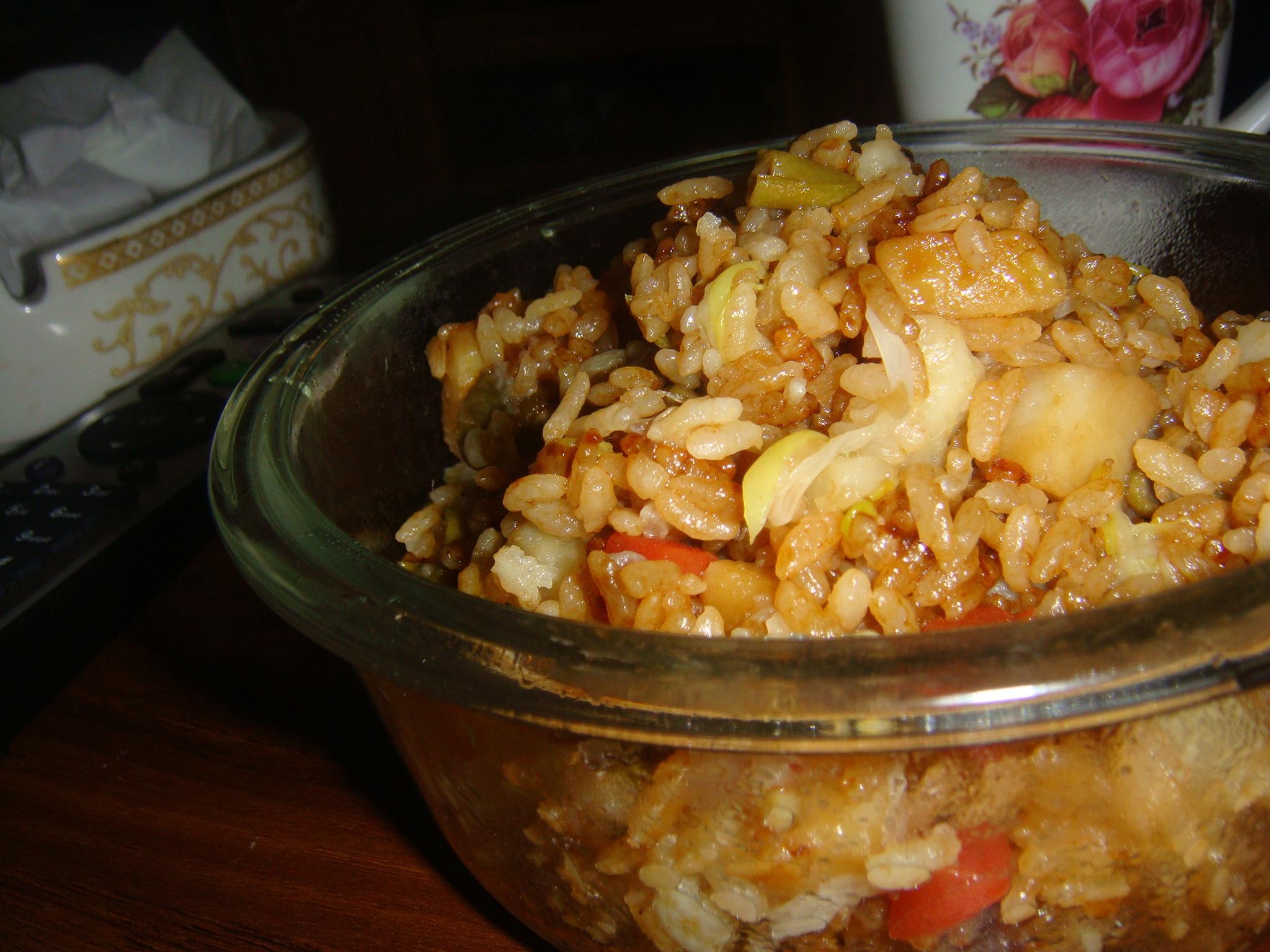四季豆土豆红萝卜焖饭（电饭煲版）的做法
