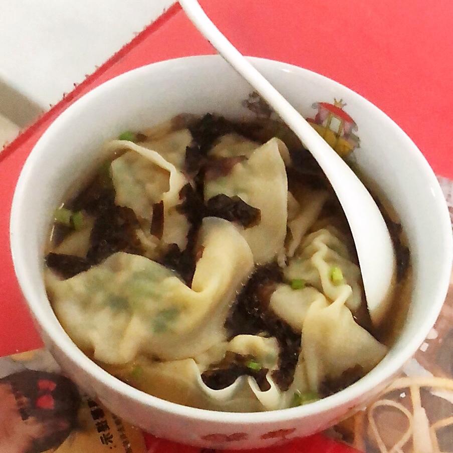 上海荠菜大馄饨