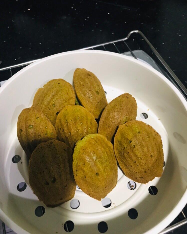 抹茶玛德琳蛋糕