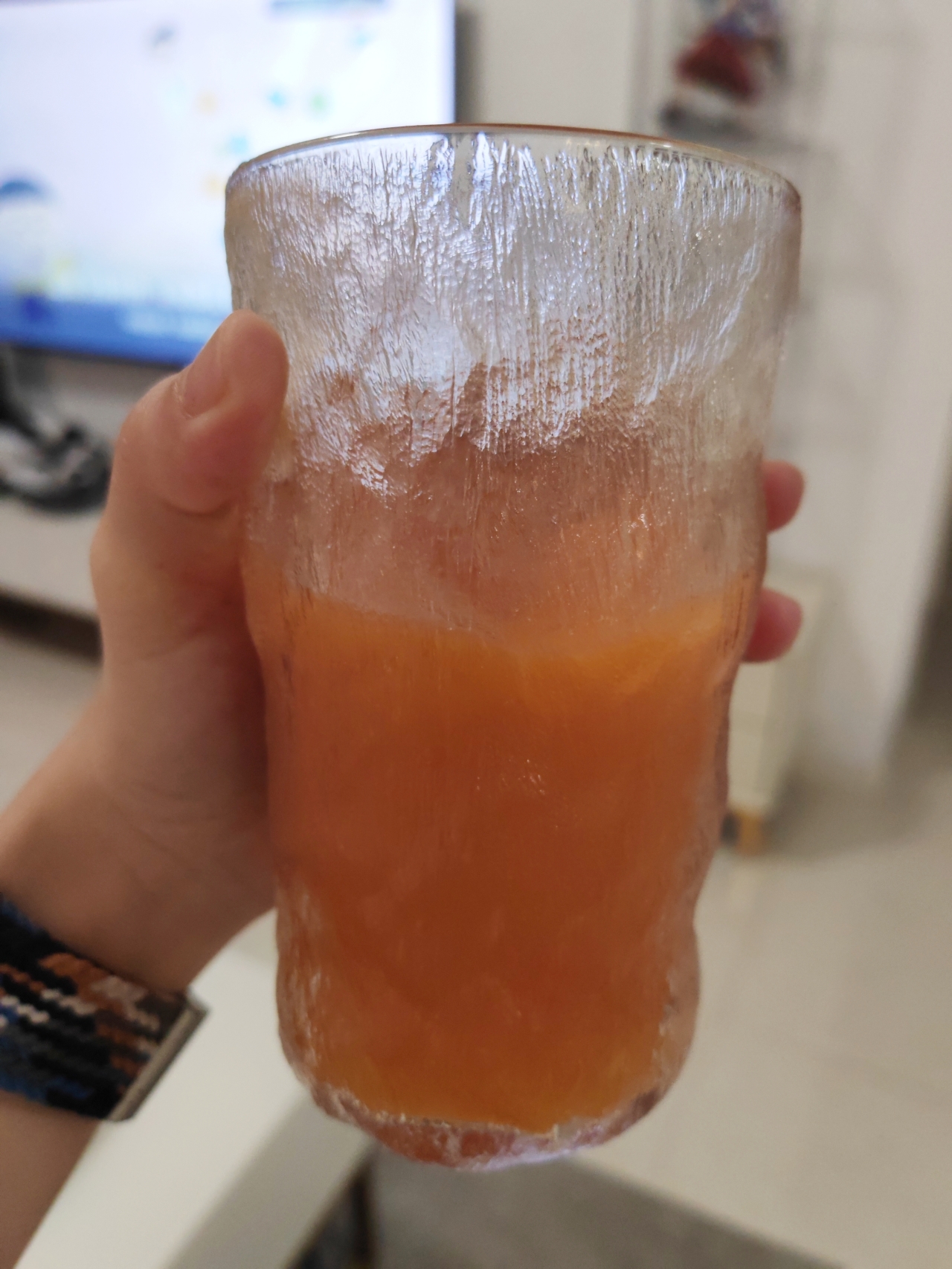 一杯有神奇魔力的饮品🍹胡萝卜🥕苹果🍎汁（热饮）