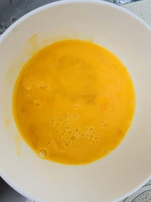 十分钟的西红柿鸡蛋疙瘩汤的做法 步骤2