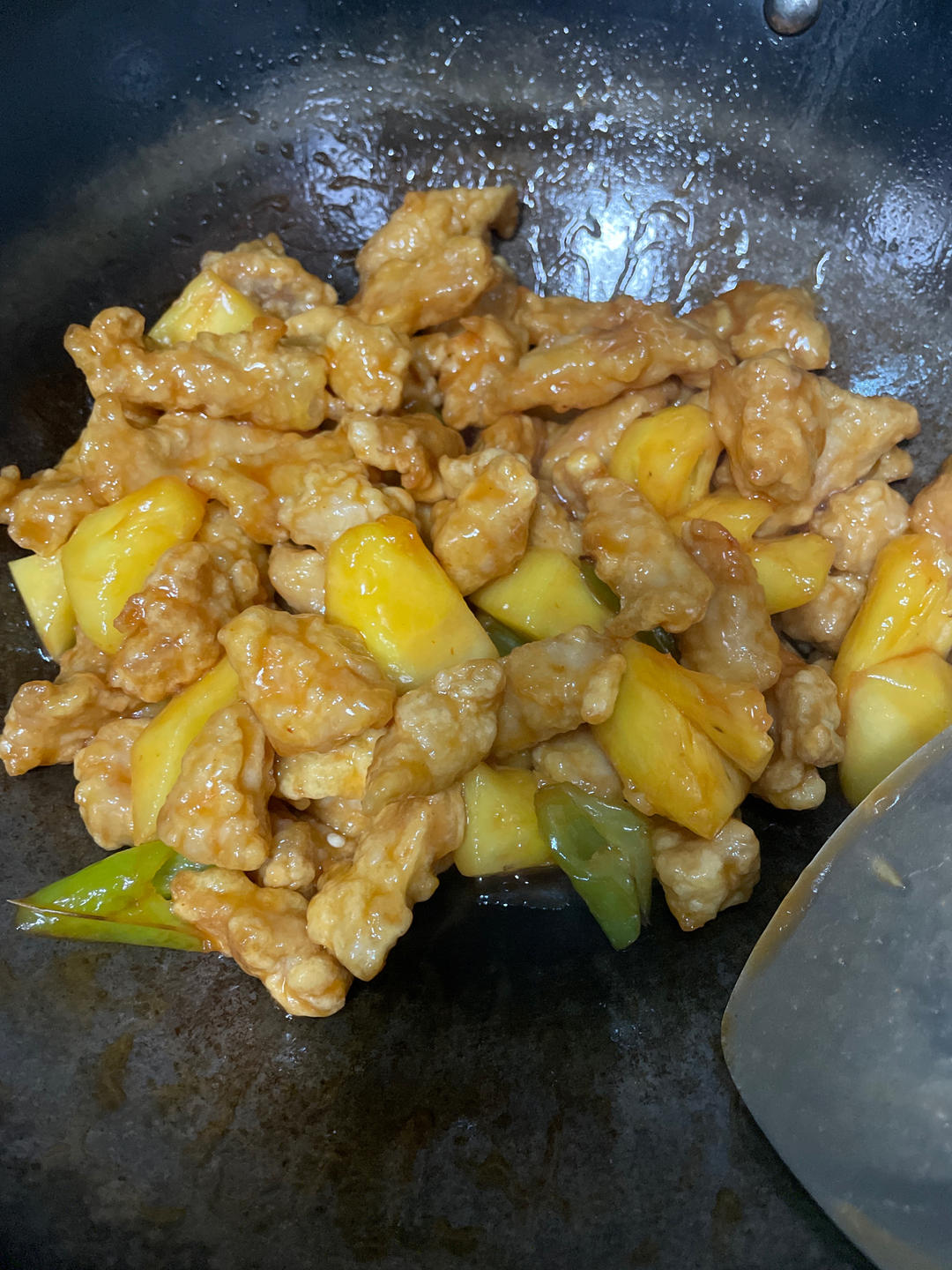 🍍酸甜菠萝咕噜肉