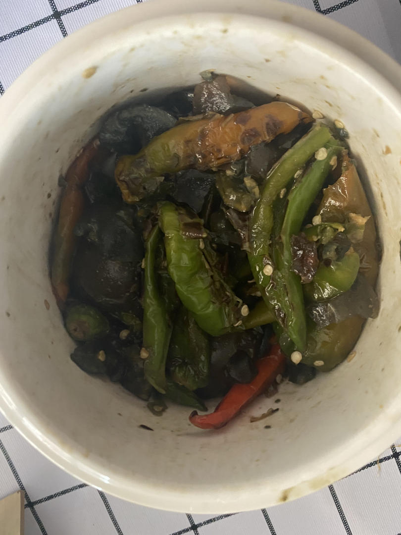 【正宗湘菜】擂辣椒皮蛋