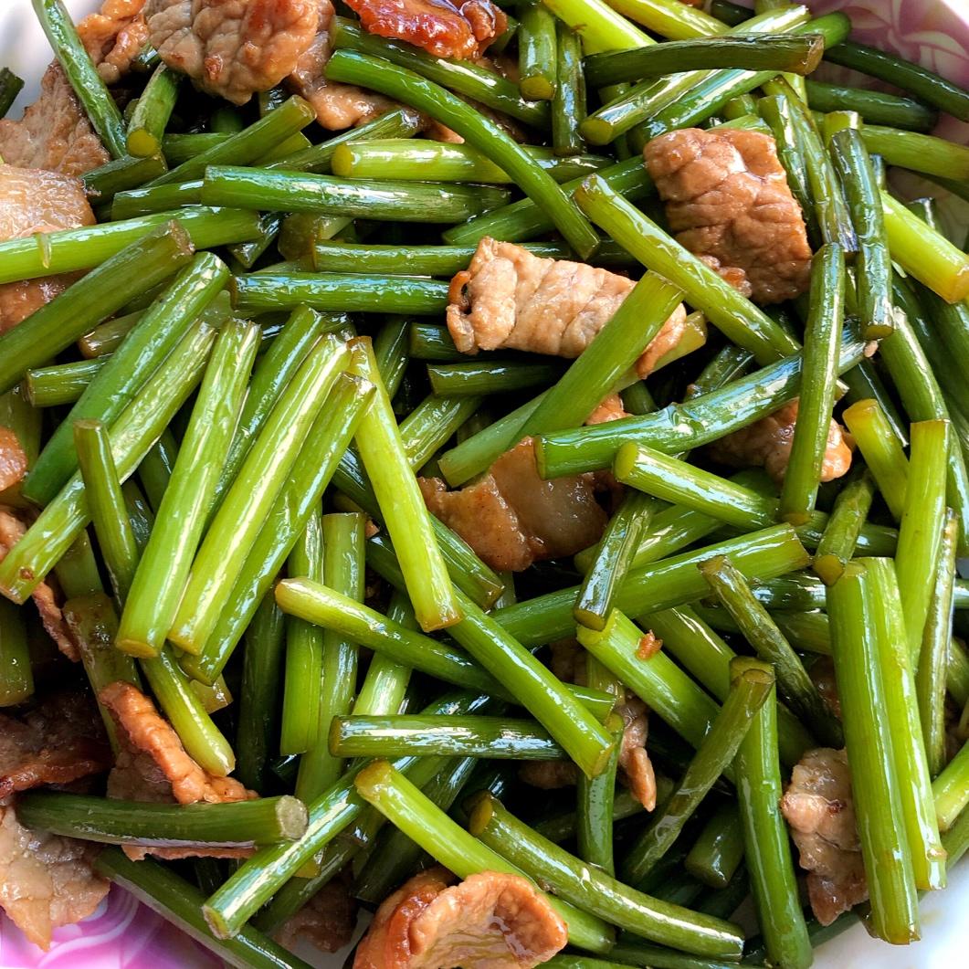 蒜苗炒肉