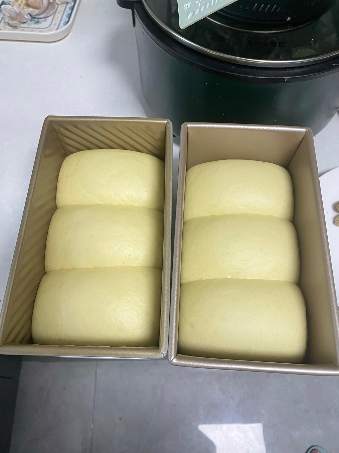 吐司，奶香手撕面包，超级香浓