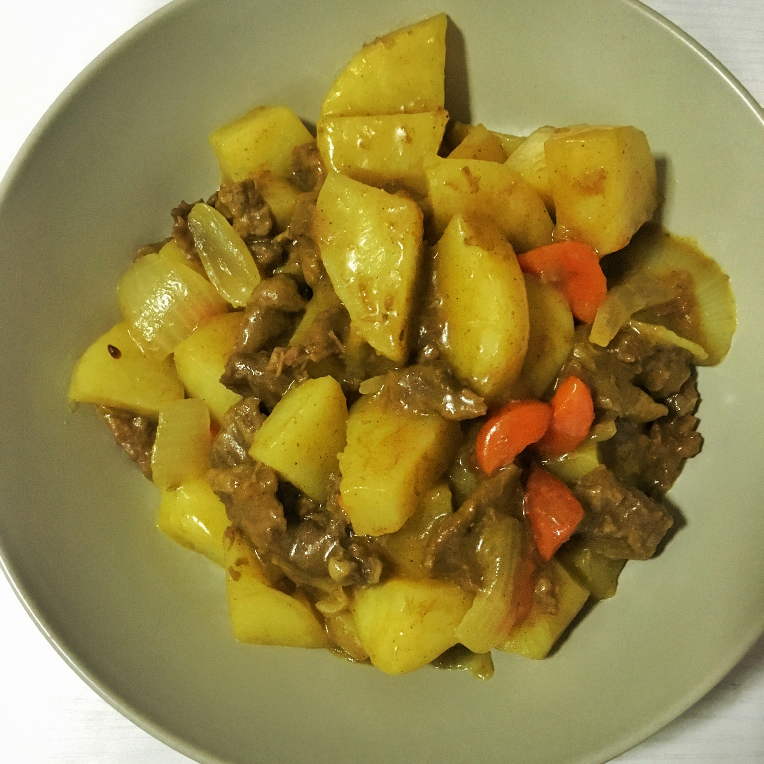 火龙果嬷嬷做的咖喱土豆牛肉