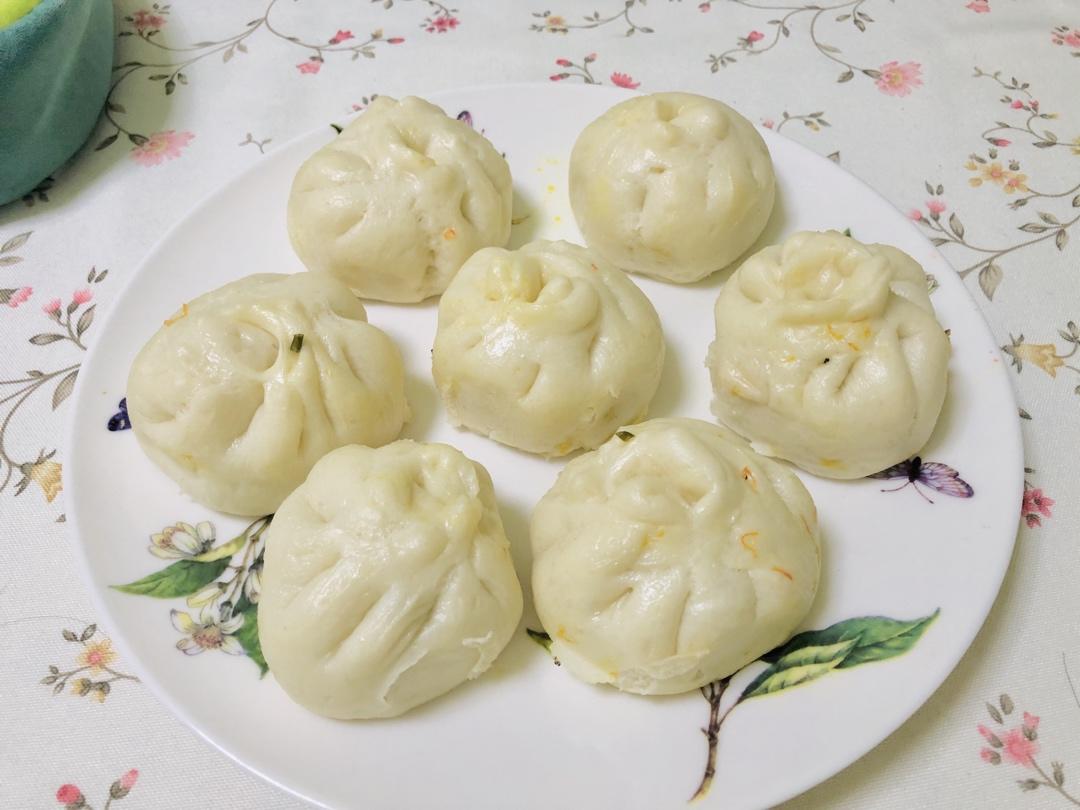 胡萝卜木耳鸡蛋包子——素包子也可以很好吃~