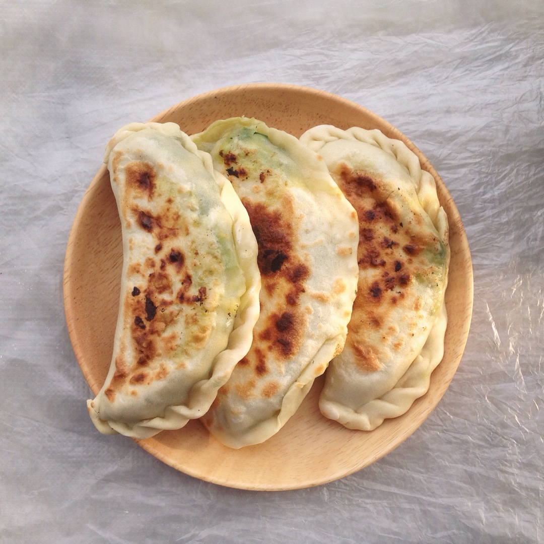 cheung777做的韭菜盒子chineseleekandeggpasty