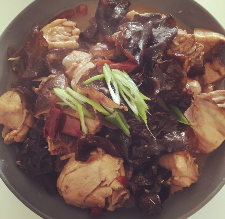 冬菇焖鸡