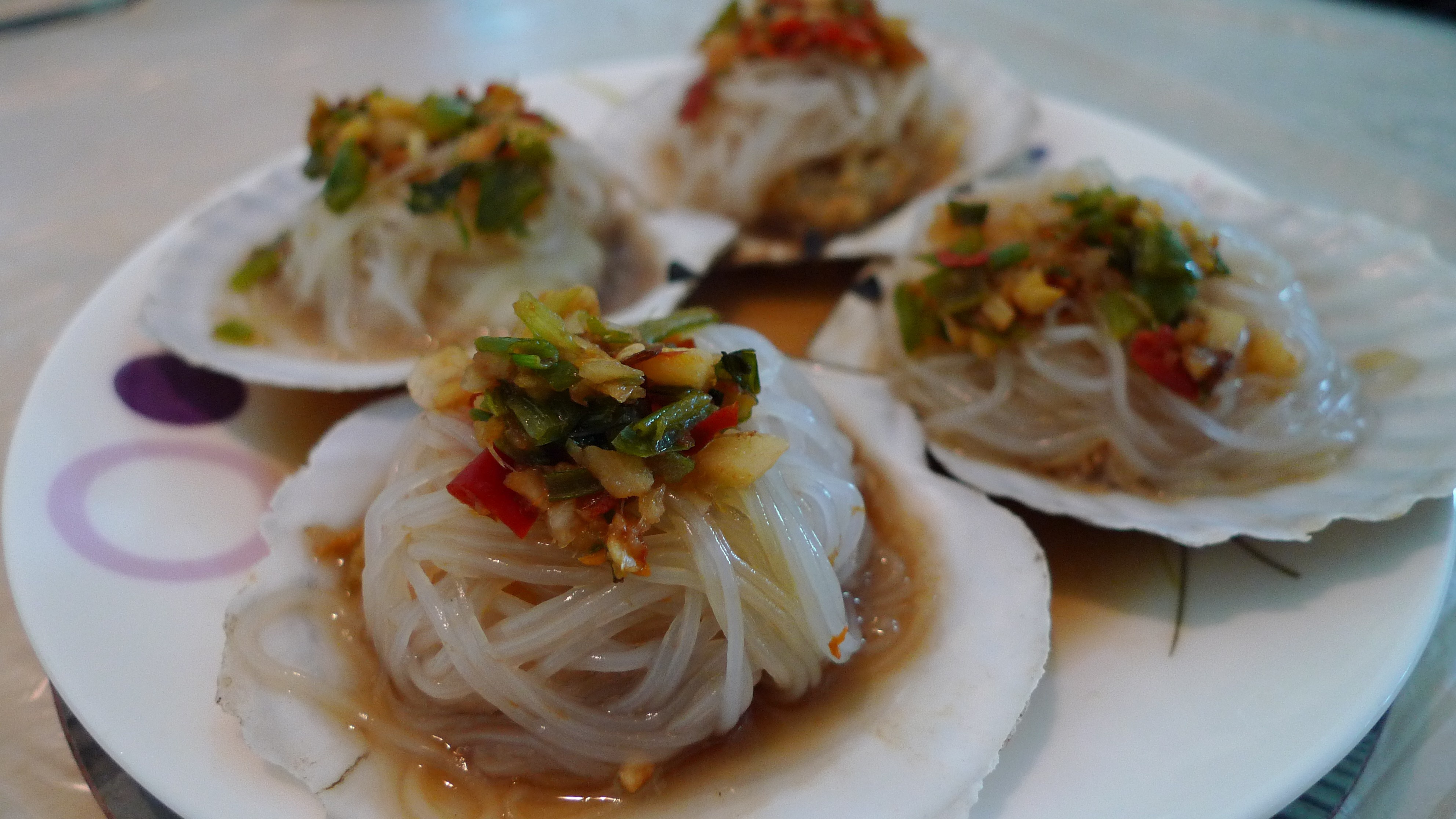 粉丝蒜蓉蒸扇贝