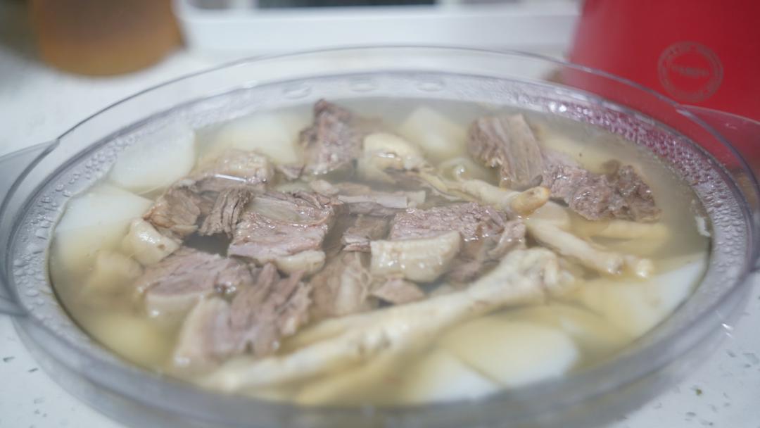 【0165】清汤萝卜牛腩 <302小厨房>