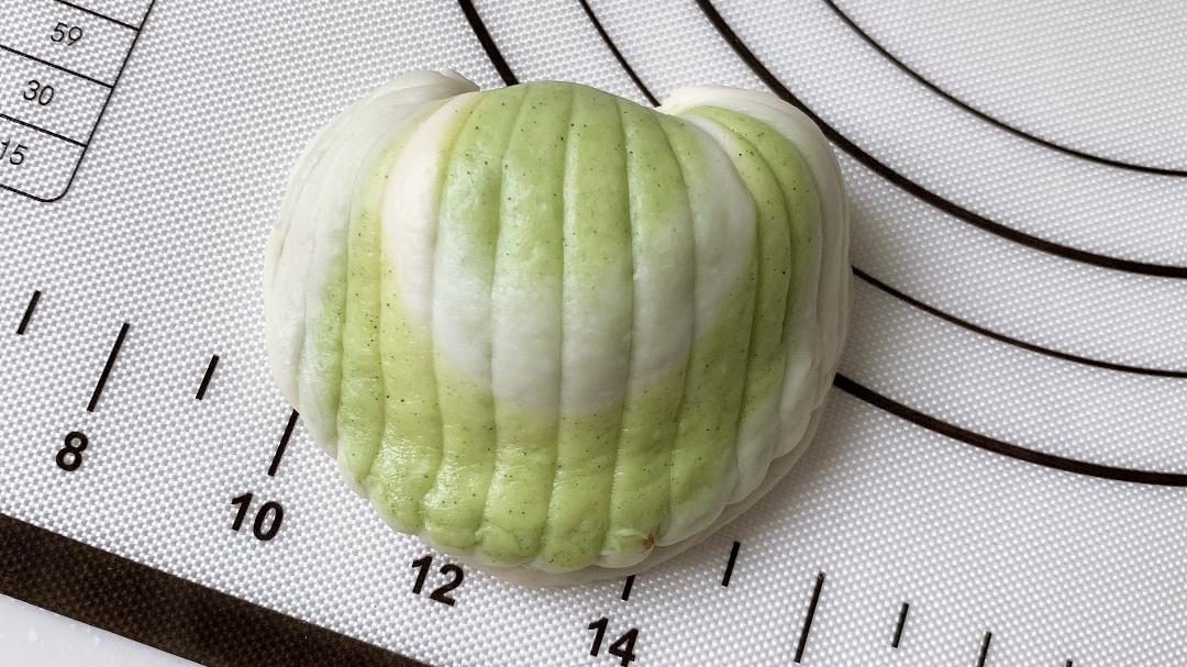 太斑斓贝壳豆沙包
